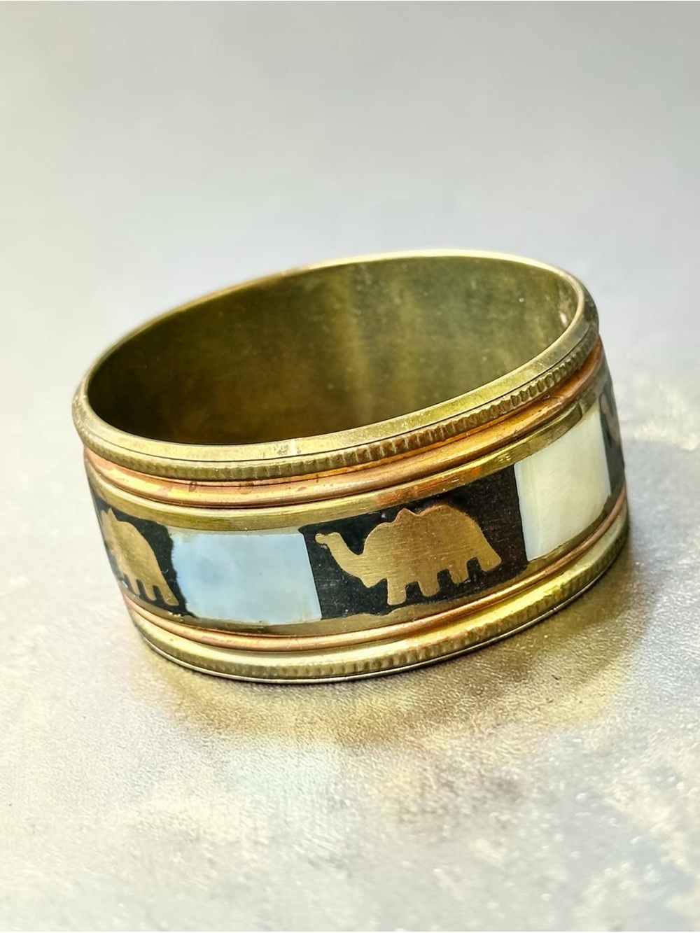 Vintage 80's Brass Elephant mother of pearl Inlay Bangle 7-3/4”